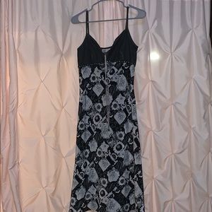 black and white floral dress
